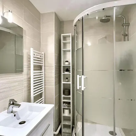Charming T3 With Balcony In Monplaisir Lyon