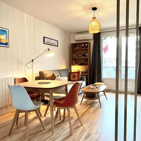 Appartement Charming T3 With Balcony In Monplaisir